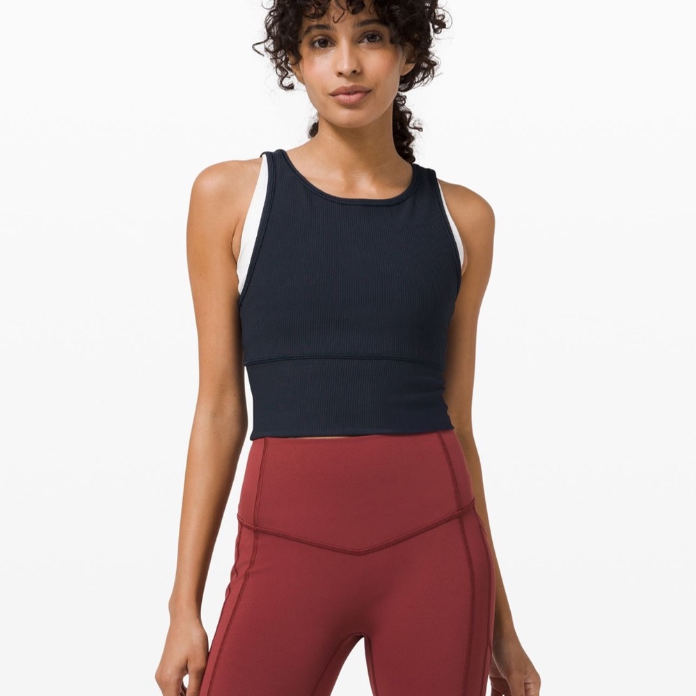Lululemon Power Pivot tank size 2 ORANGE